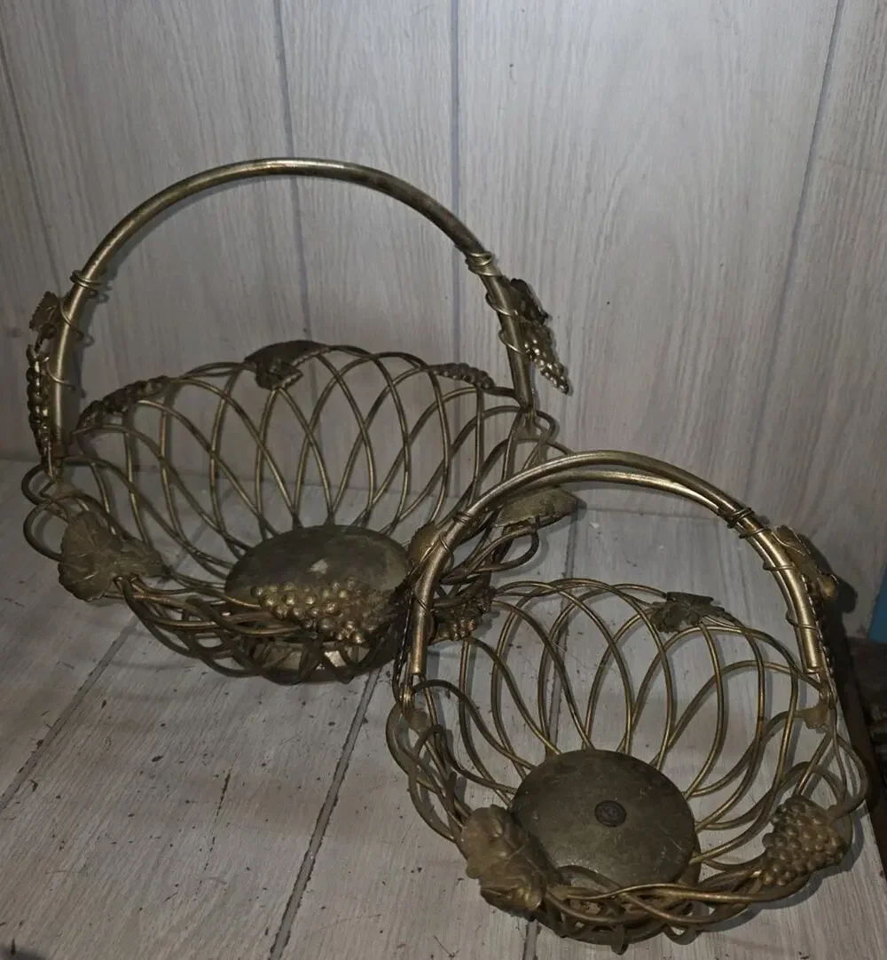 Vtg Godinger Silver Co Woven Baskets Grape Motif Swivel Handle 8